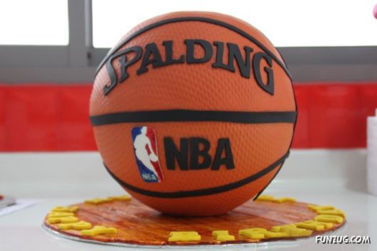 The Coolest Sports Themed Cakes