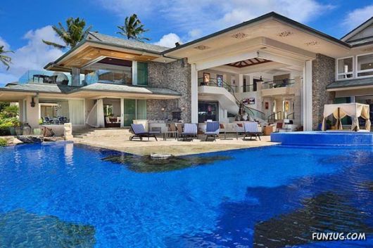 Most Spectacular Contemporary Home Swimming Pools