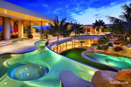 Most Spectacular Contemporary Home Swimming Pools