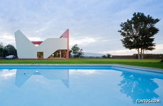 Most Spectacular Contemporary Home Swimming Pools