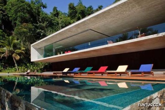 Most Spectacular Contemporary Home Swimming Pools