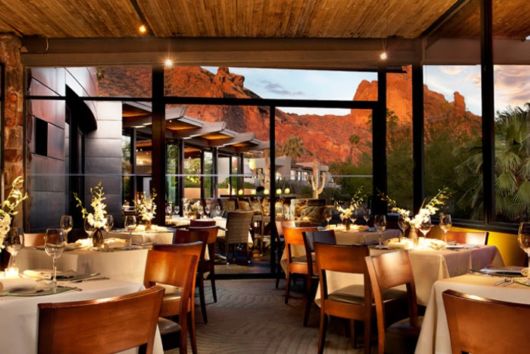 Amazing Restaurants With Incredible Views  