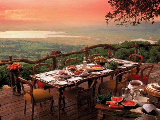 Amazing Restaurants With Incredible Views  