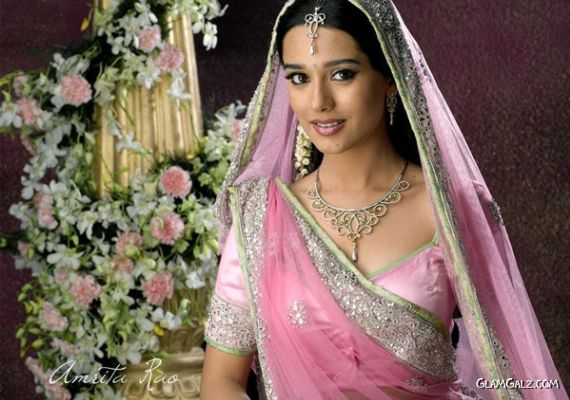 Amrita Rao Exclusive Photo Gallery 