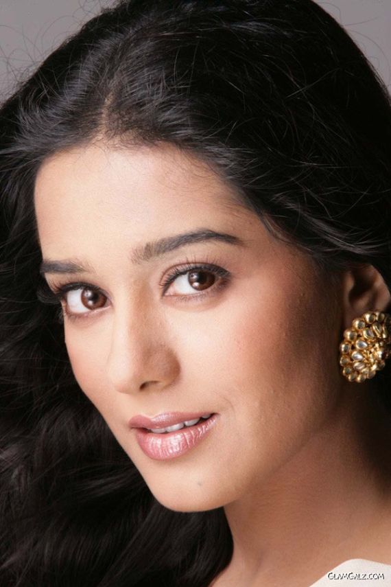 Amrita Rao Exclusive Photo Gallery 