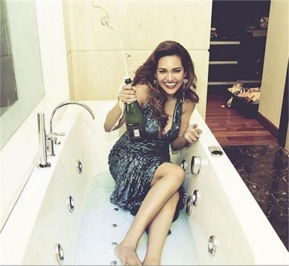 Click to Enlarge - Esha Gupta At Planet Hollywood Goa Calendar 2016