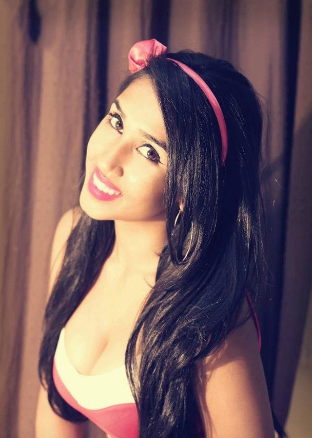 MTV VJ Scarlett Rose In Latest Shoot